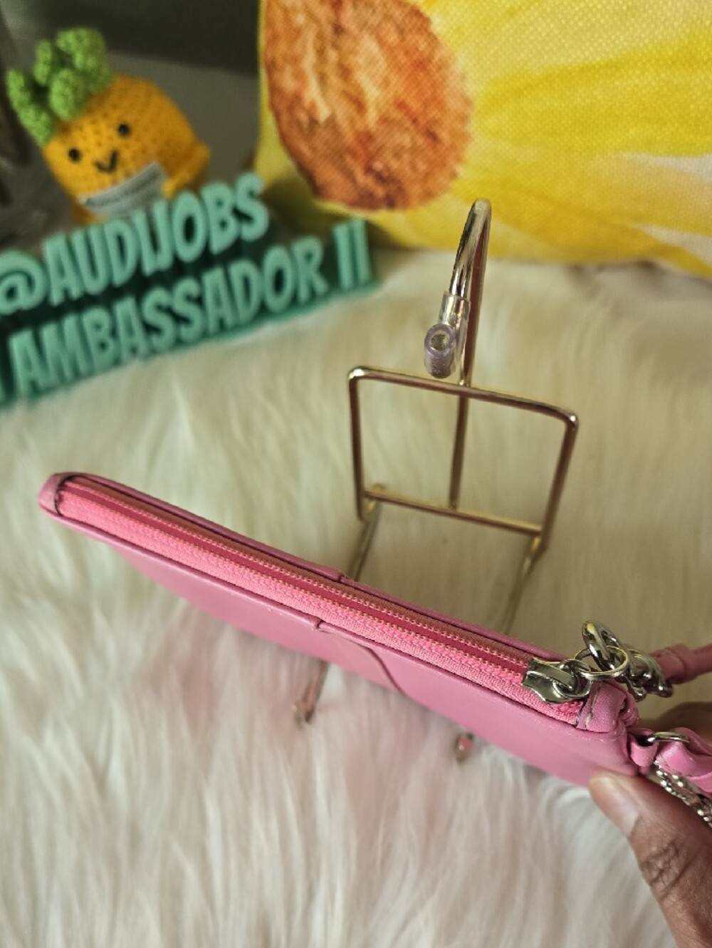 Coach Y2K BARBIE Pink Leather Wristlet Clutch EUC - Picture 4 of 14